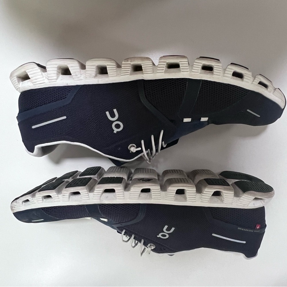 On Running Men’s Cloud 6 Midnight Navy And White Size 14 InSoles Removed